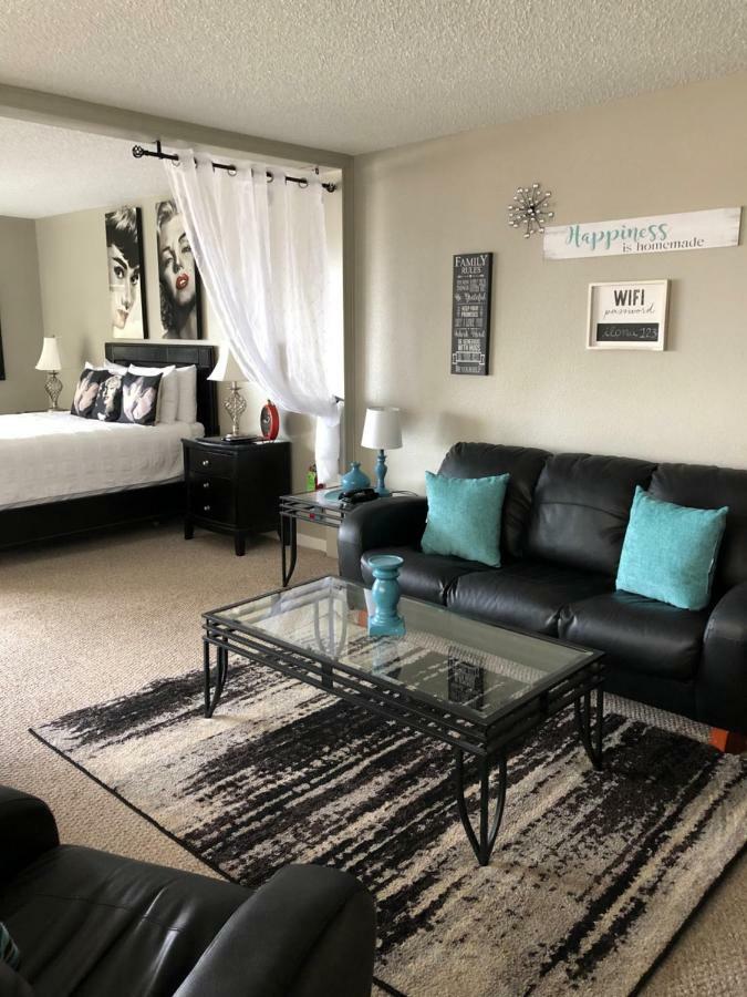 Anchorage Uptown Suites Luaran gambar