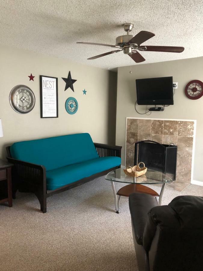 Anchorage Uptown Suites Luaran gambar