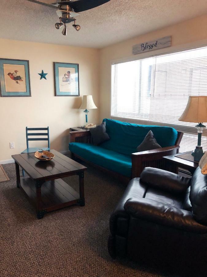 Anchorage Uptown Suites Luaran gambar