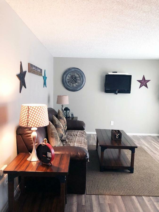 Anchorage Uptown Suites Luaran gambar